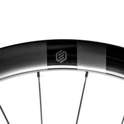 ERE OMNIA II CLR 45 CARBON WHEELSET XDR BLACK/BLACK