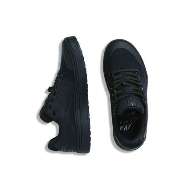 RIDE CONCEPTS Livewire Youth Black 4